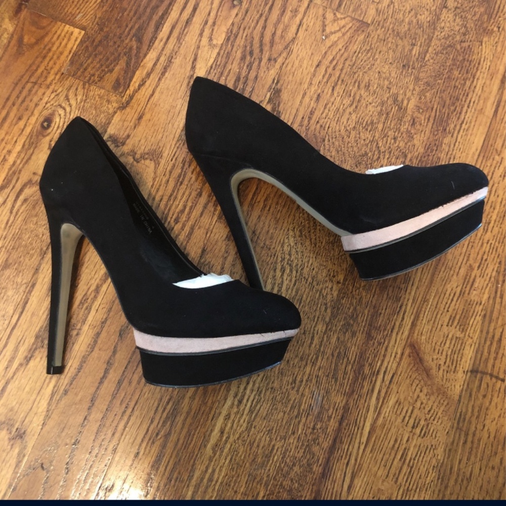 Brand New ASOS Black 6 Inch Heels Sz .6